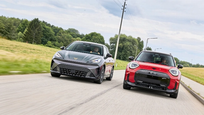 Cupra Raval Endurance Beats Mini Aceman SE in Real-World Electric Driving RUSSPAIN.com