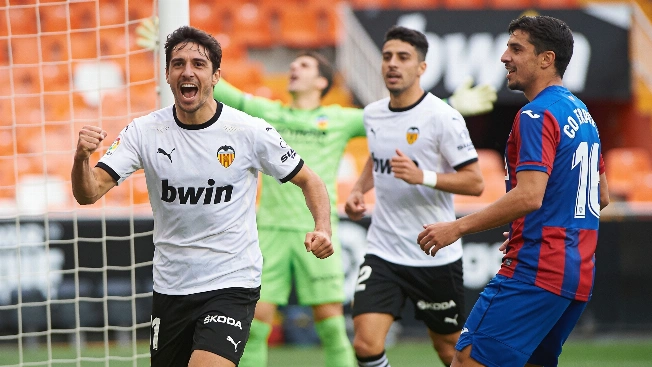 Valencia edges Alavés with late goal in Vitoria RUSSPAIN.com