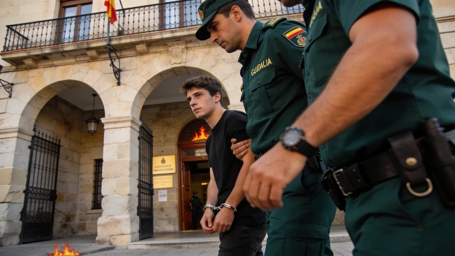 Suspect Jailed Without Bail Over Peñas de Riglos Wildfire in Huesca RUSSPAIN.com