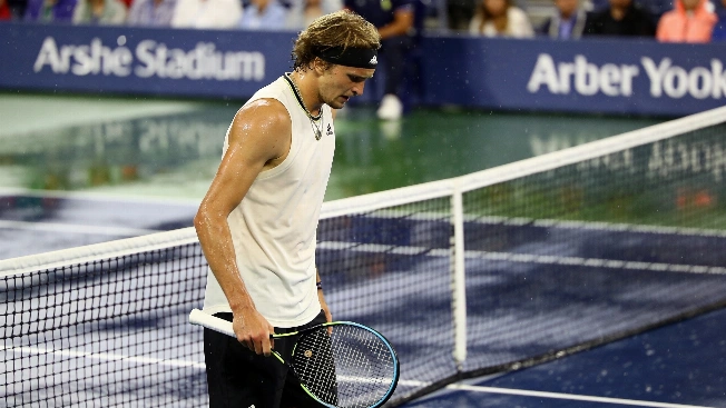 Alexander Zverev Battles Through Five Sets in Rain-Delayed U.S. Open RUSSPAIN.com