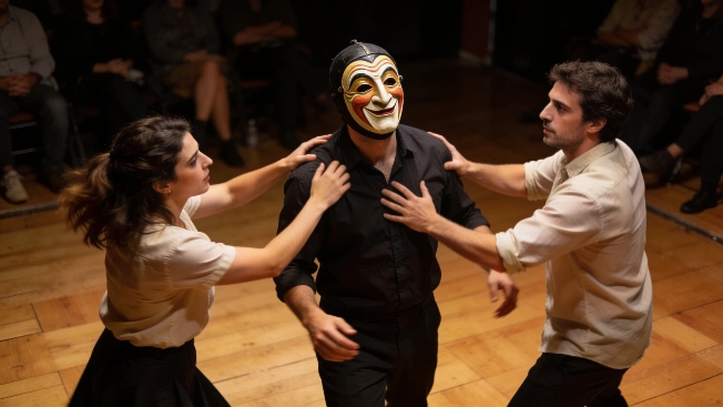 Madrid stages Creduto Morto in an Italian comedy revival RUSSPAIN.com