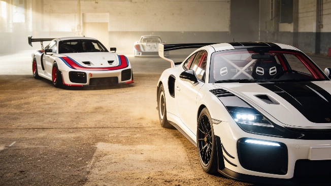 Porsche Unveils One-of-a-Kind 911 GT2 RS Inspired by the 935 Flachbau RUSSPAIN.com