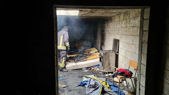 Fire Reveals Hidden Tunnel Shelter for Migrants in Ceuta RUSSPAIN.com