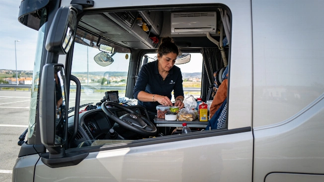 Miriam’s Life on the Road: 24 Days in a Truck Across Europe RUSSPAIN.com