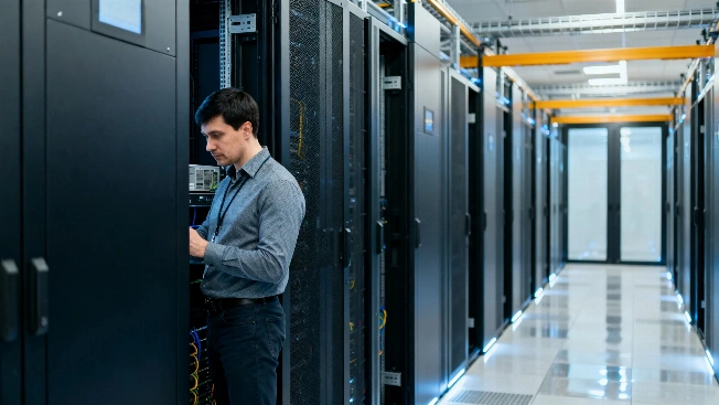 AI Data Centers Could Consume Water Equal to 1.3 Billion People by 2030 RUSSPAIN.com