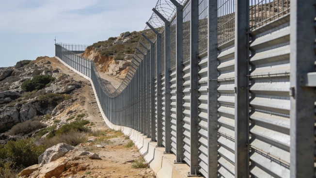 García-Page: Ceuta border crisis risks fueling far-right gains RUSSPAIN.com