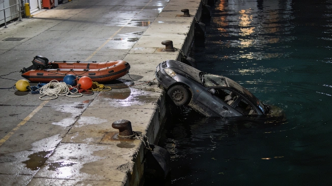 Two Women Die as Car Plunges Into Sea at Algeciras Port RUSSPAIN.com