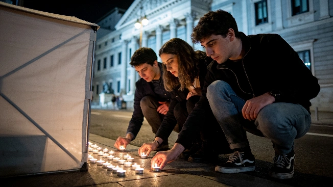 Maricarmen Abascal's death turns Madrid housing protest into a vigil RUSSPAIN.com