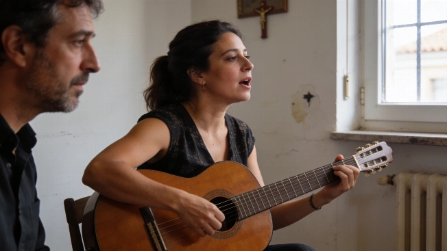 Amaral turns Maricarmen’s eviction into a song of grief RUSSPAIN.com