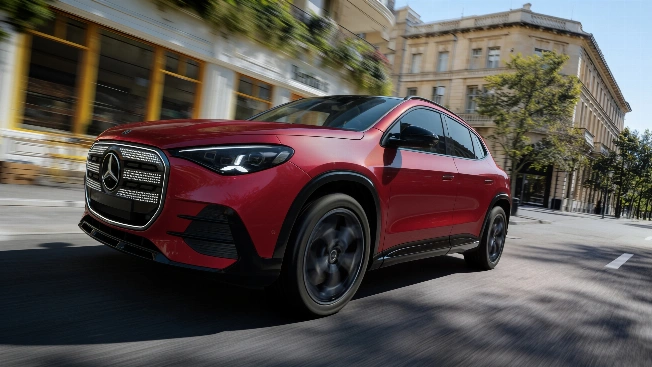 Mercedes GLA Sets New Benchmark with 657 km Range and High-Tech Interior RUSSPAIN.com