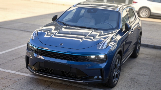 Lynk & Co shakes up Spain’s car scene with a new look and approach RUSSPAIN.com