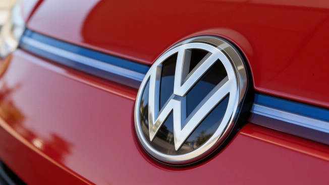 Volkswagen orders record recall over steering bolt risk RUSSPAIN.com