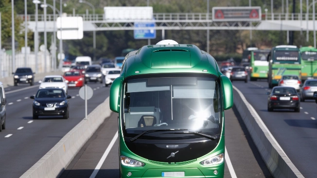 Drivers Fume as High Occupancy Lanes Leave Main Roads Gridlocked RUSSPAIN.com