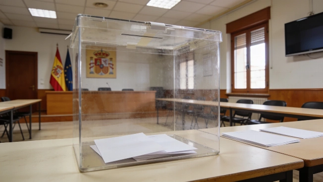 Milei accuses Sánchez of using citizenship for electoral gain RUSSPAIN.com