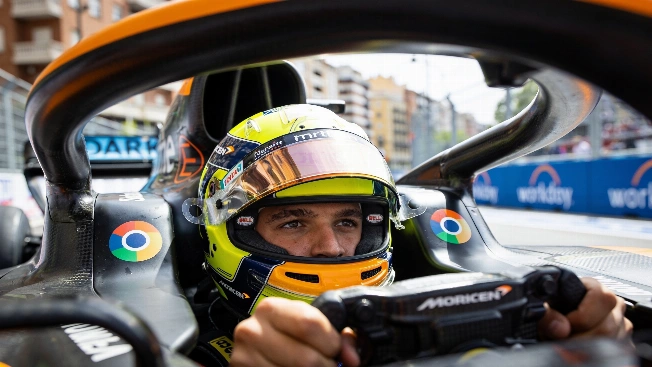 Lando Norris edges out Kimi Antonelli for Spanish Grand Prix pole RUSSPAIN.com