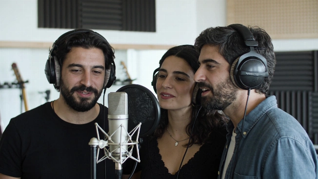 Maki and María Artés bring Andy into their most personal song RUSSPAIN.com