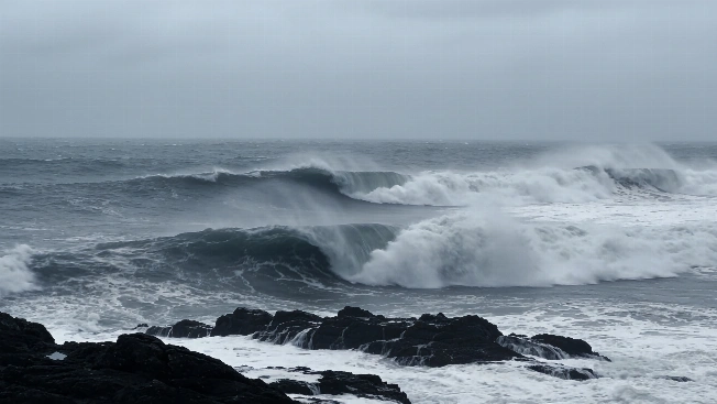 Polar jet may drive 100 km/h winds across northern Spain RUSSPAIN.com