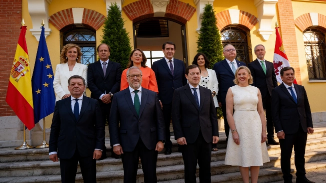 Castilla y León ministers lay bare their homes, cars, and debts RUSSPAIN.com
