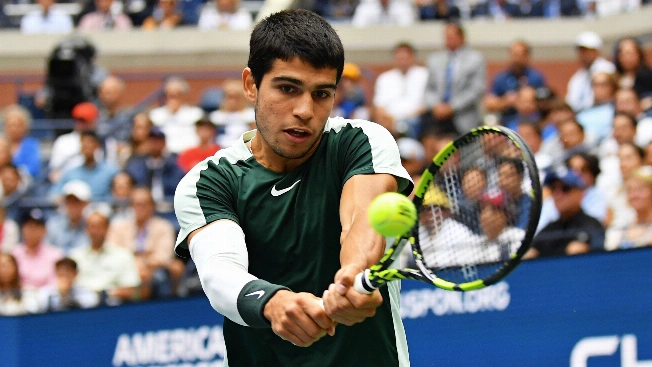 Alcaraz Rallies After Slow Start to Reach US Open Third Round RUSSPAIN.com