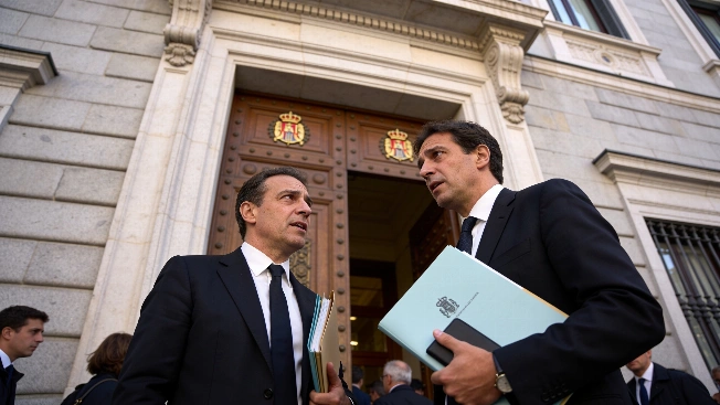Supreme Court Weighs Voting Rights for New Spanish Citizens RUSSPAIN.com