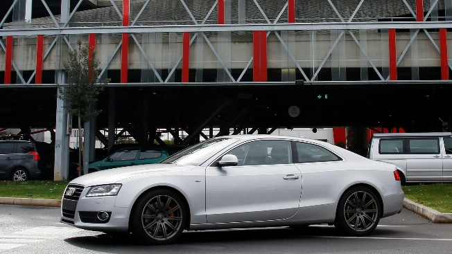 Carrefour Bans Electric Cars from Upper Parking Levels in Key Stores RUSSPAIN.com
