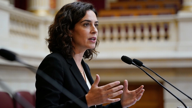 Vox acusa a Sánchez de buscar otra vía para los decretos de vivienda RUSSPAIN.com