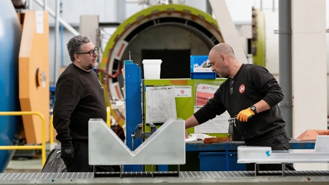 Airtificial wins $6.4 million US contract for EV automation RUSSPAIN.com