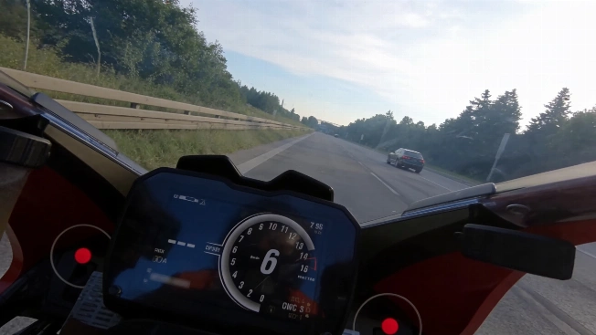 Ducati Panigale V4 Hits 300 km/h on Public Road, Ignites Outrage RUSSPAIN.com