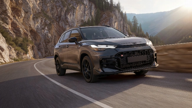 Toyota Corolla Cross GR: The Hybrid SUV Spain Overlooked RUSSPAIN.com