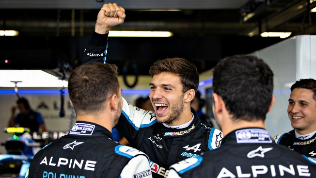 Pierre Gasly surprises Monza with shock pole position RUSSPAIN.com