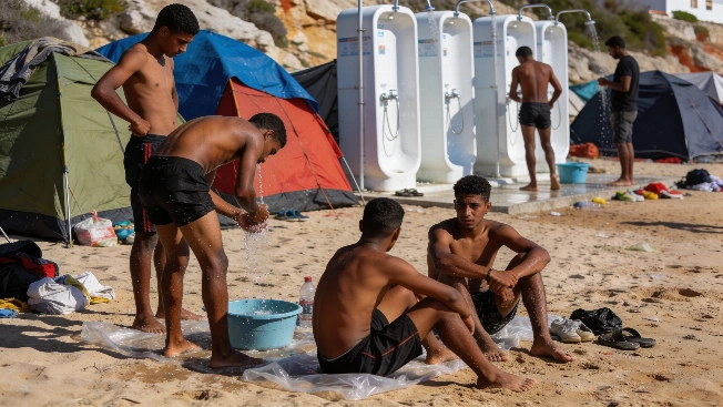 Migrants in Ceuta Hesitate to Enter Shelters Amid Expulsion Fears RUSSPAIN.com