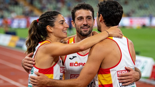 Spain Claims Bronze in 4x100m Mixed Relay at European Championships RUSSPAIN.com