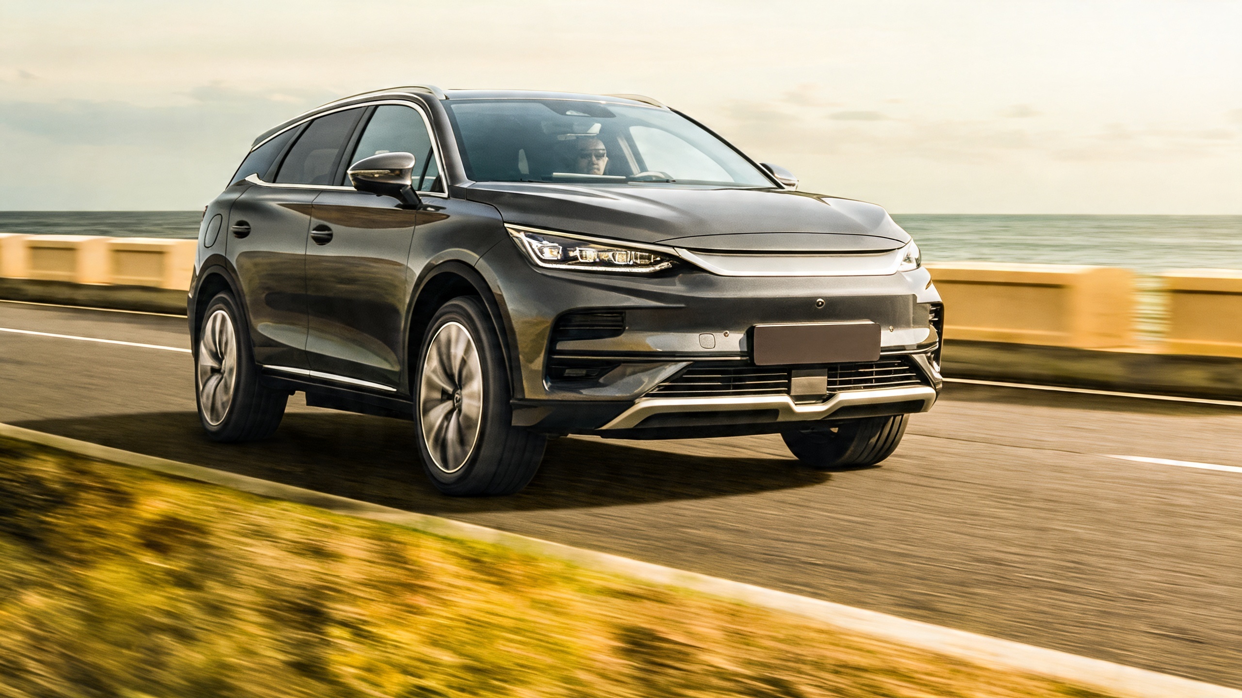 BYD Tang 2026 What makes this electric SUV a threat to rivals and so appealing to buyers RUSSPAIN.com