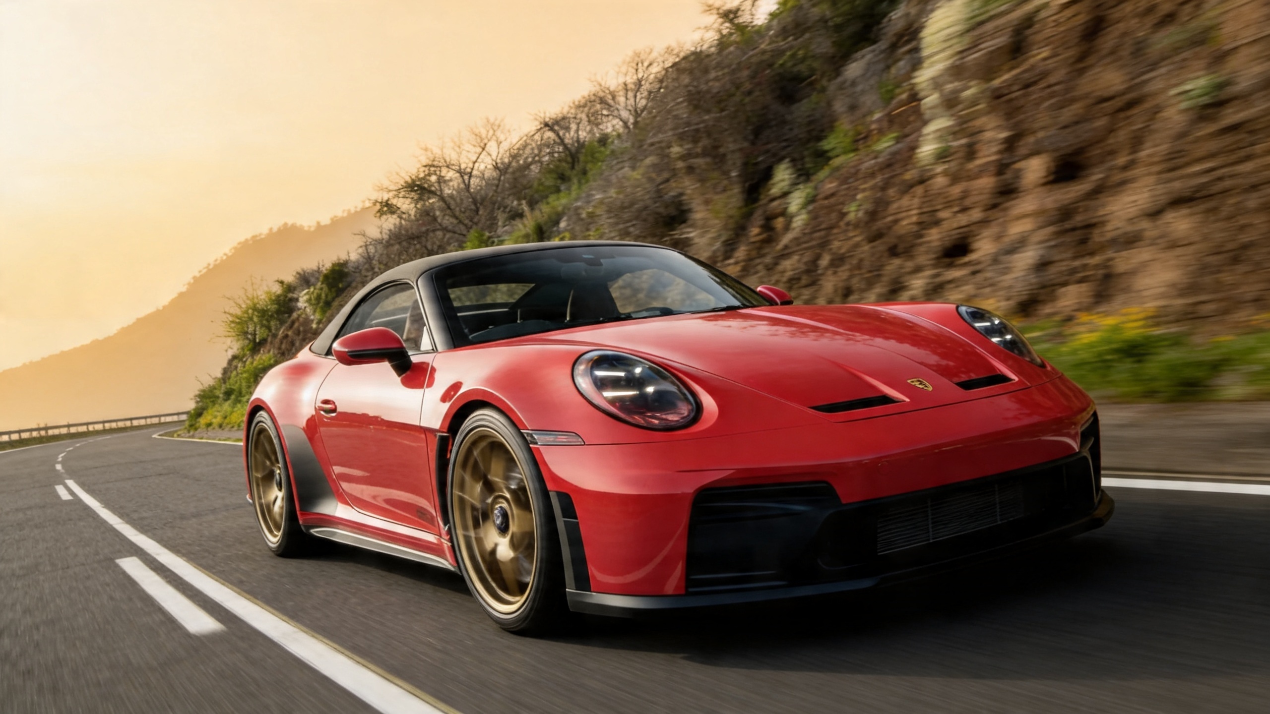 Porsche 911 GT3 S/C: automatic roof, 510 hp, and a twist for enthusiasts RUSSPAIN.com
