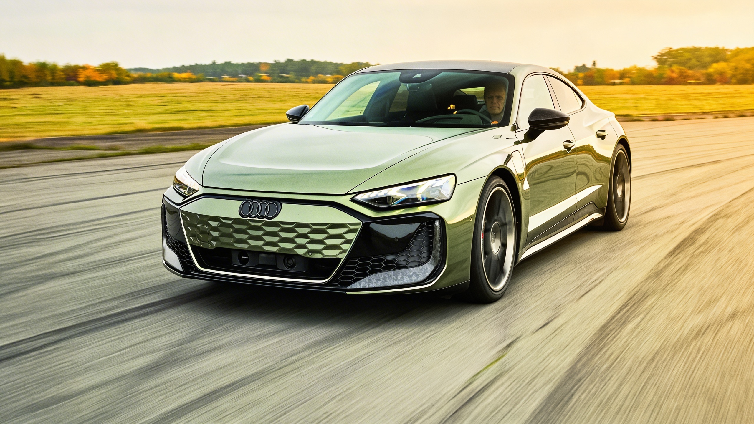 Audi RS e-tron GT 857 hp and 2.8 seconds — but one key detail stays unnoticed RUSSPAIN.com