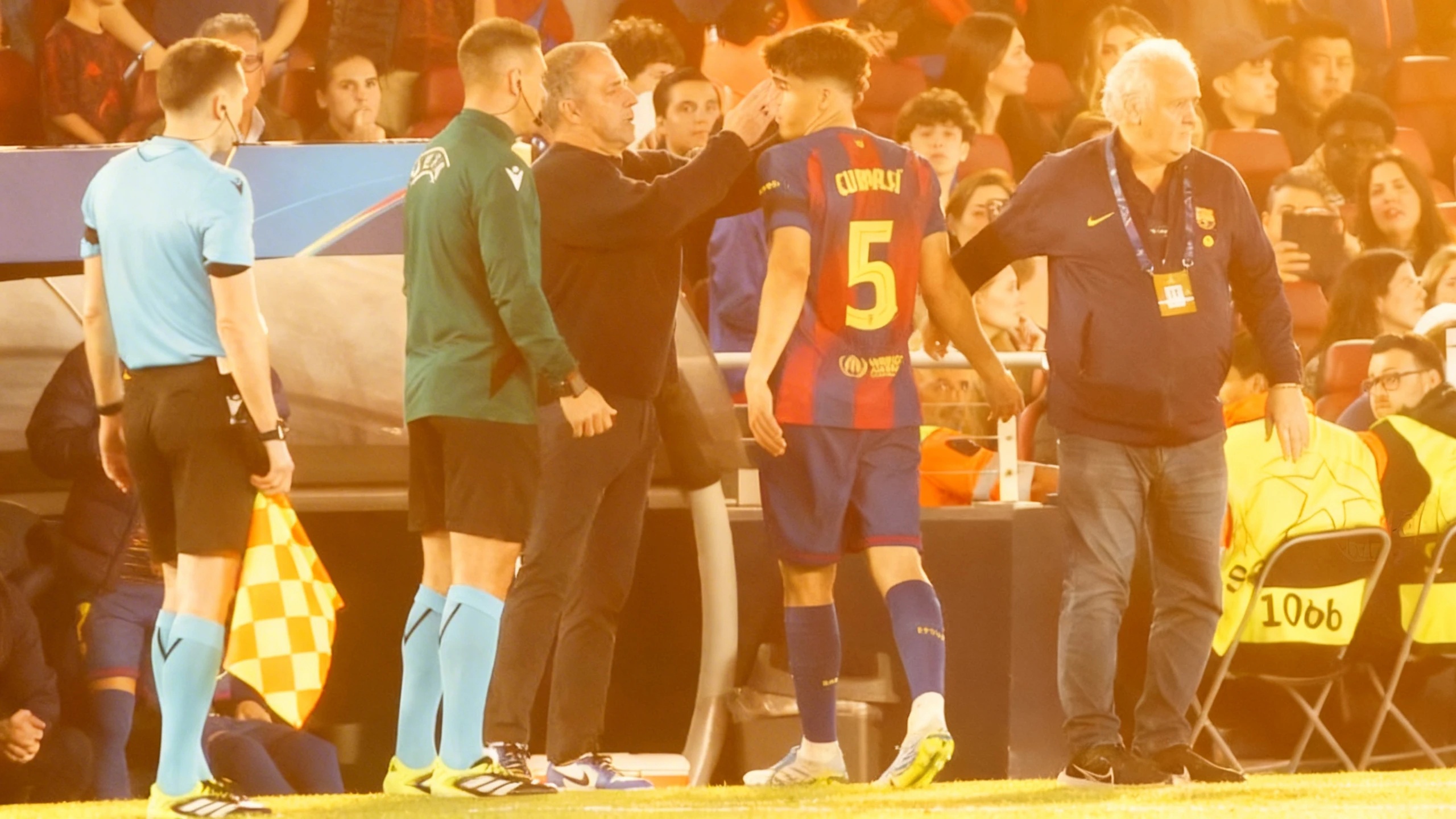 A single red card puts Barcelona at risk what does this mean for Flick's squad RUSSPAIN.com