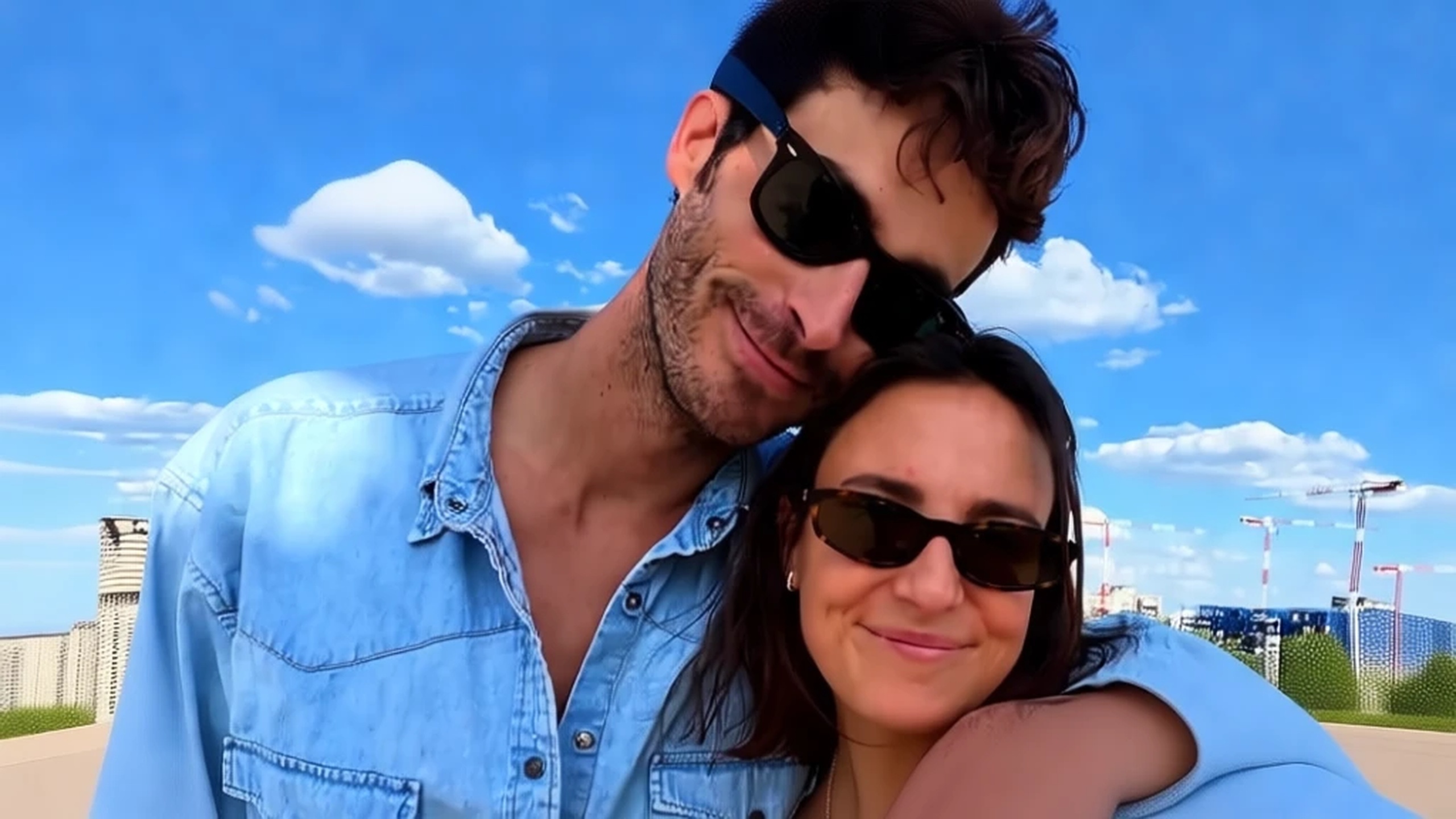 Luis Zamalloa shows how he copes with his three daughters without Marta Pombo RUSSPAIN.com
