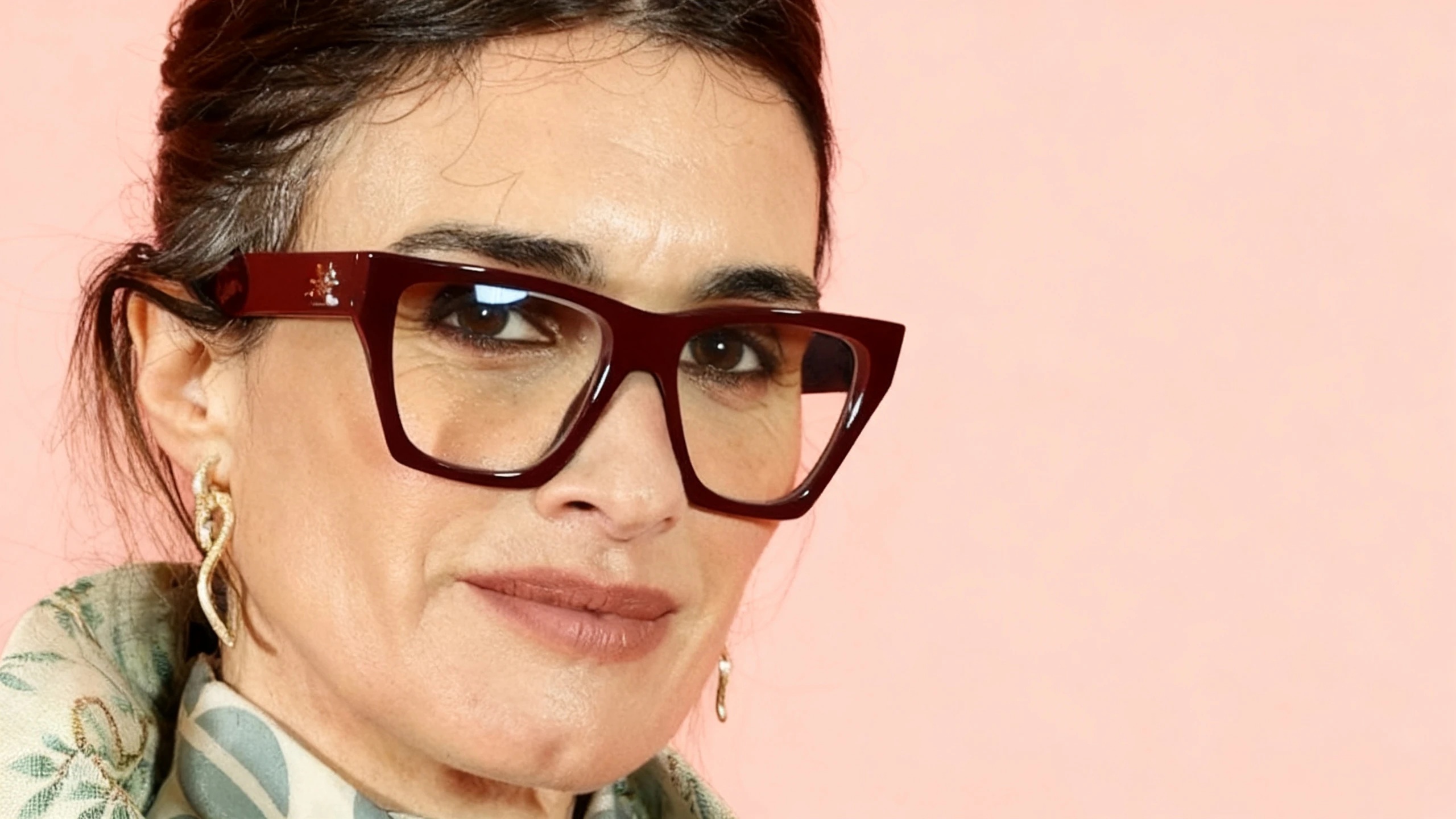 Paz Vega chose a novel about self-discovery after breaking up with Orson Salazar RUSSPAIN.com