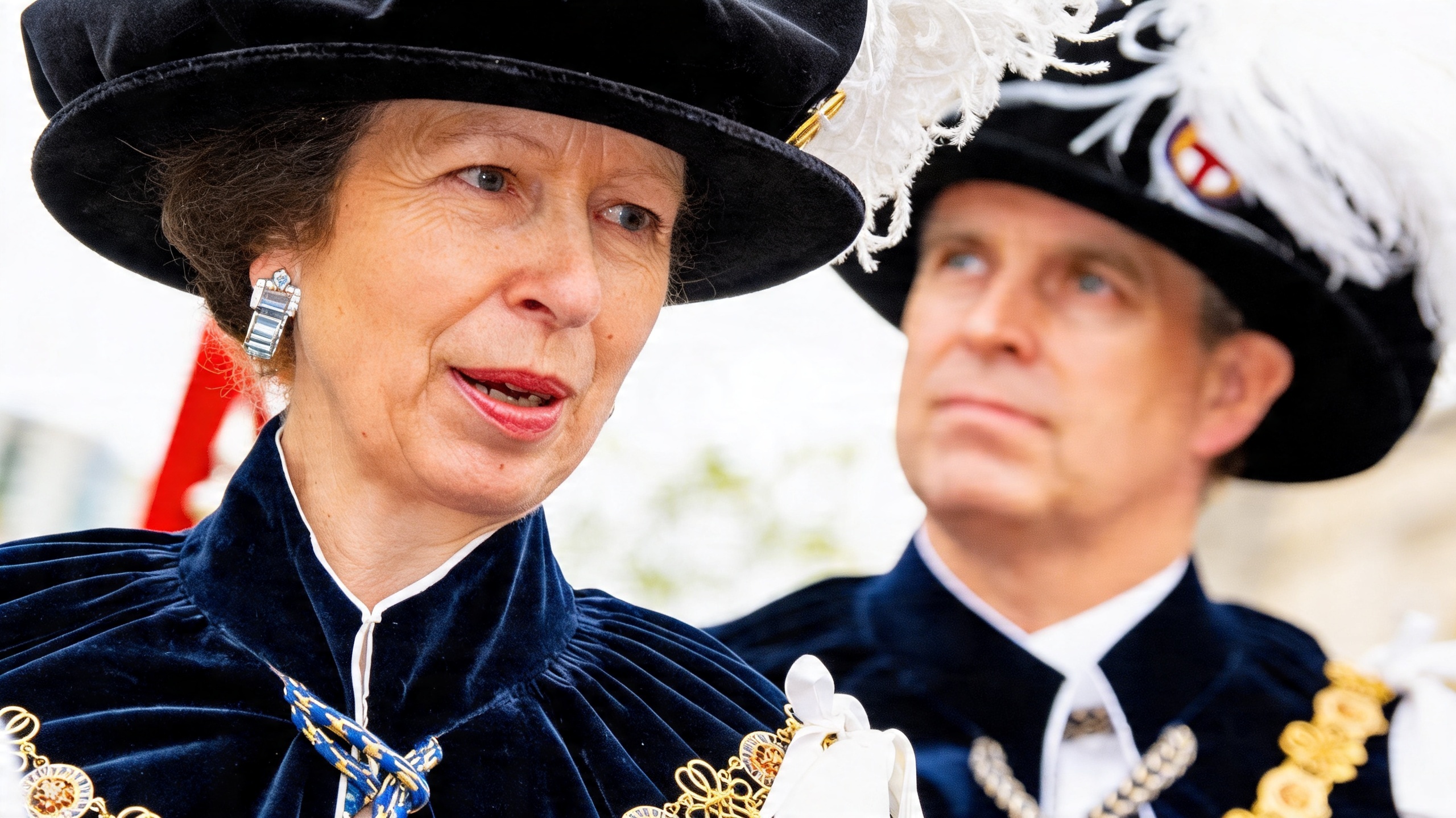 Princess Anne did not leave Andrew alone after his exile from the family RUSSPAIN.com