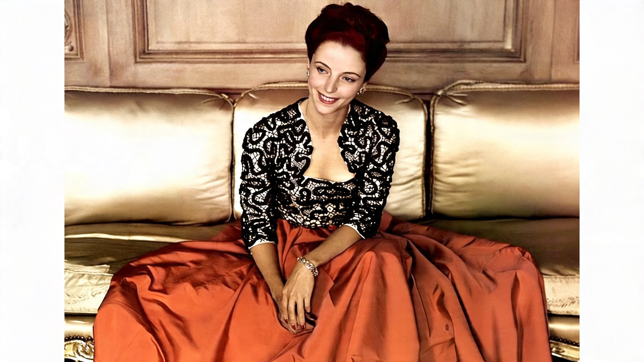 Rare Balenciaga archives reveal how seamstresses shaped fashion trends RUSSPAIN.com