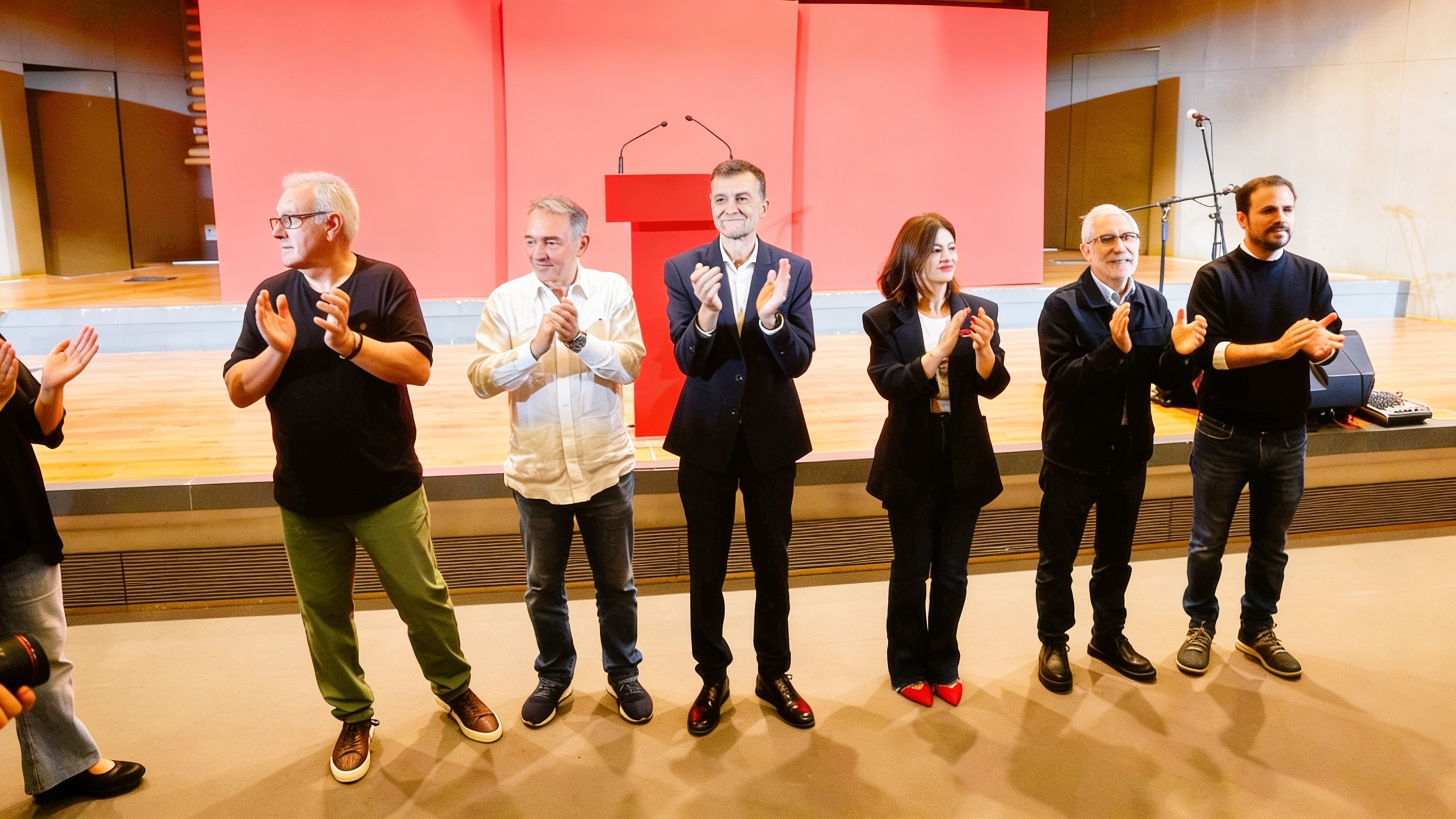 Izquierda Unida Leaders in Madrid Discuss Far-Right Threat and New Challenges RUSSPAIN.com