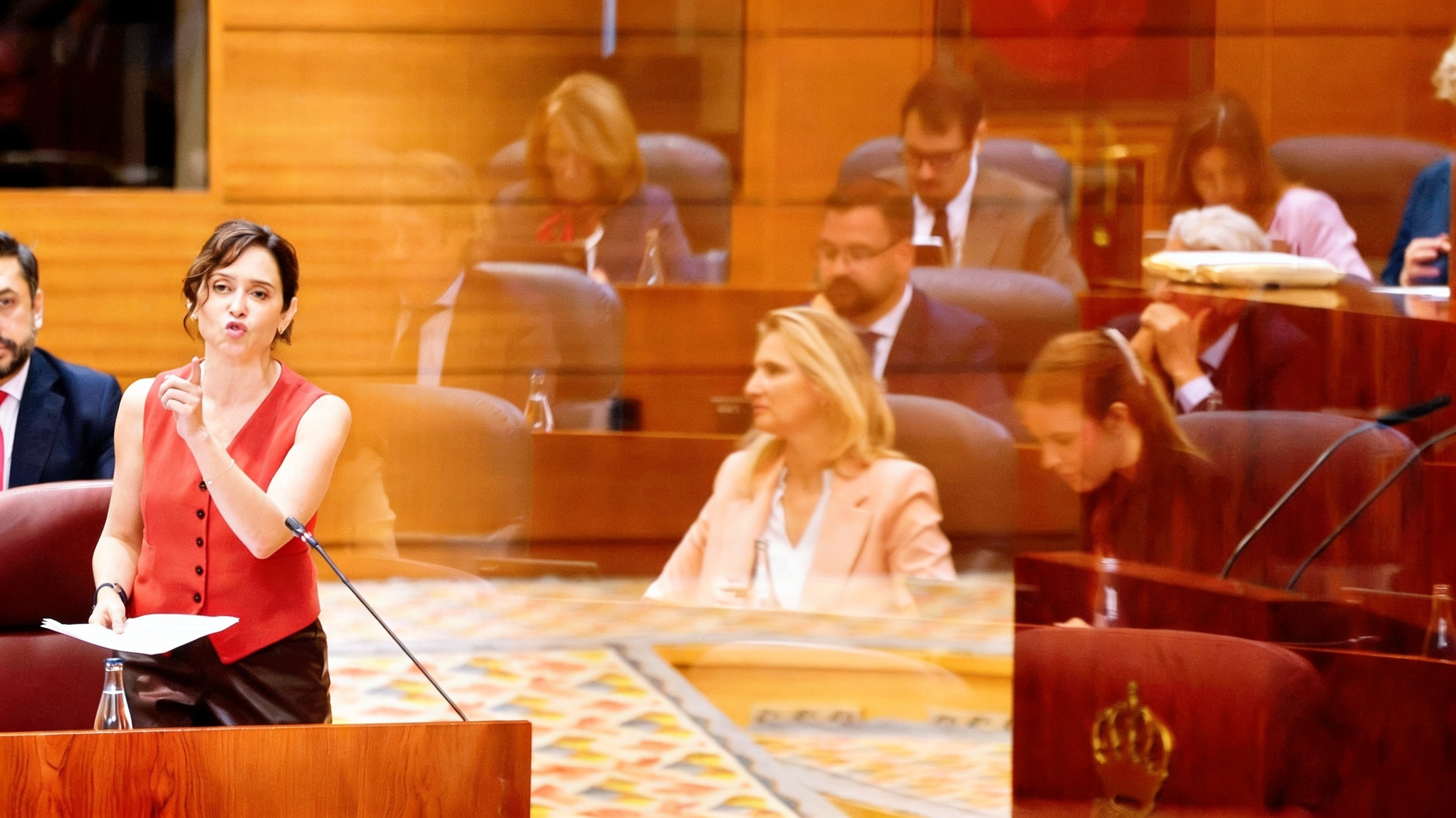 Debate in the Madrid Assembly escalates over opposition to mass legalization of migrants RUSSPAIN.com