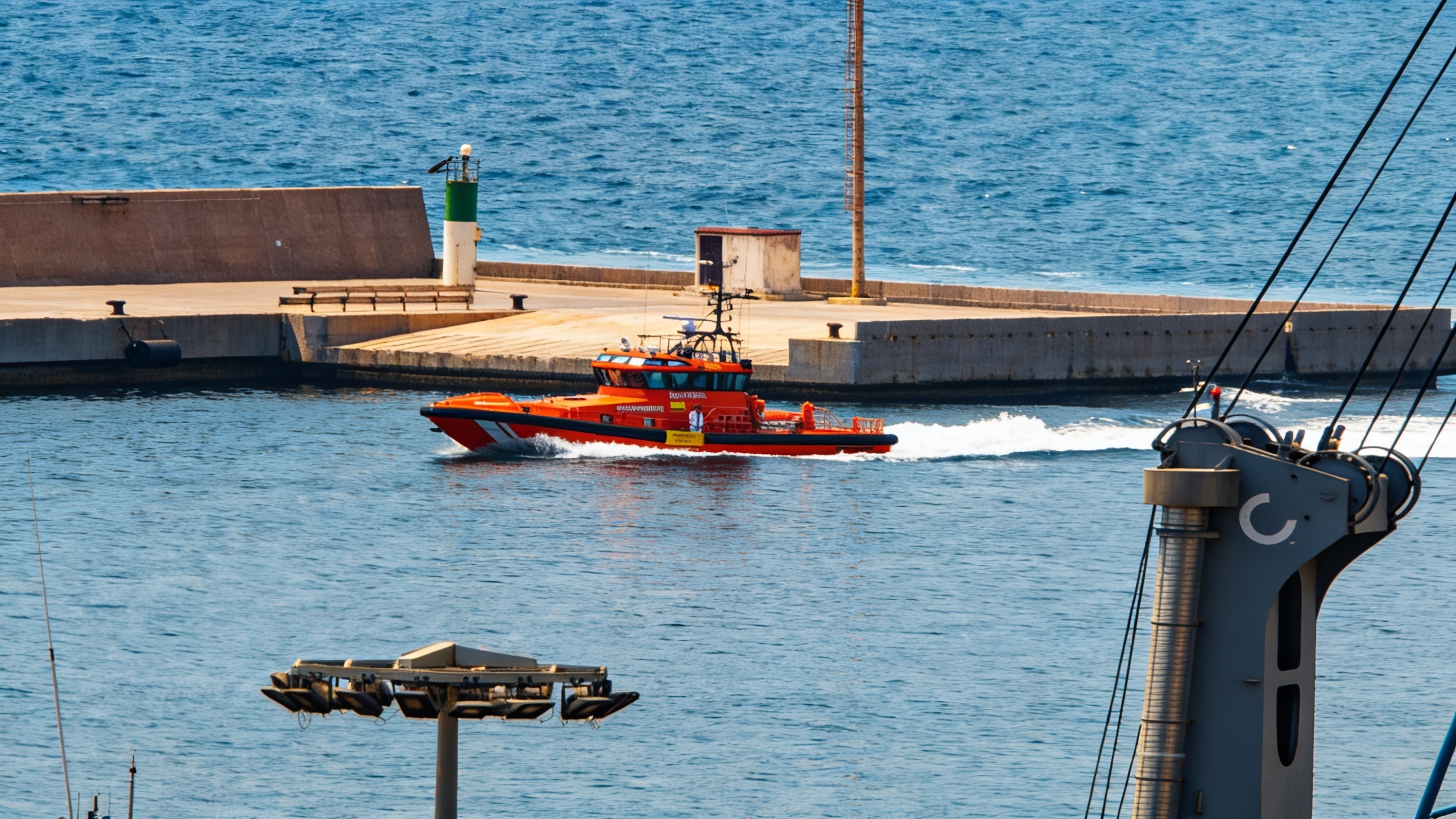 Police investigate possible link between bodies found and tragedy on intercepted boat off Murcia RUSSPAIN.com