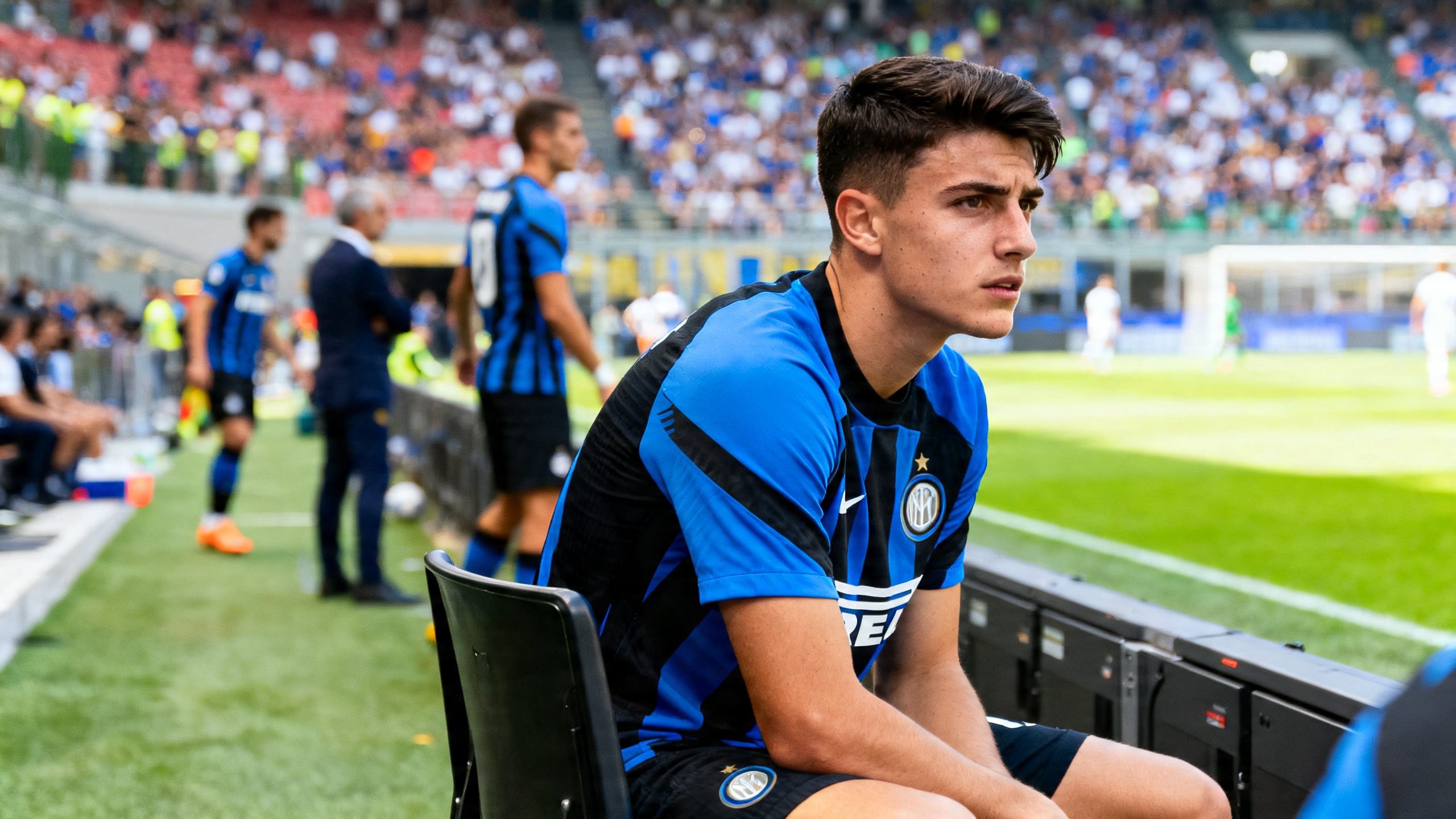 Barcelona targets defender, but Inter takes cautious approach RUSSPAIN.com