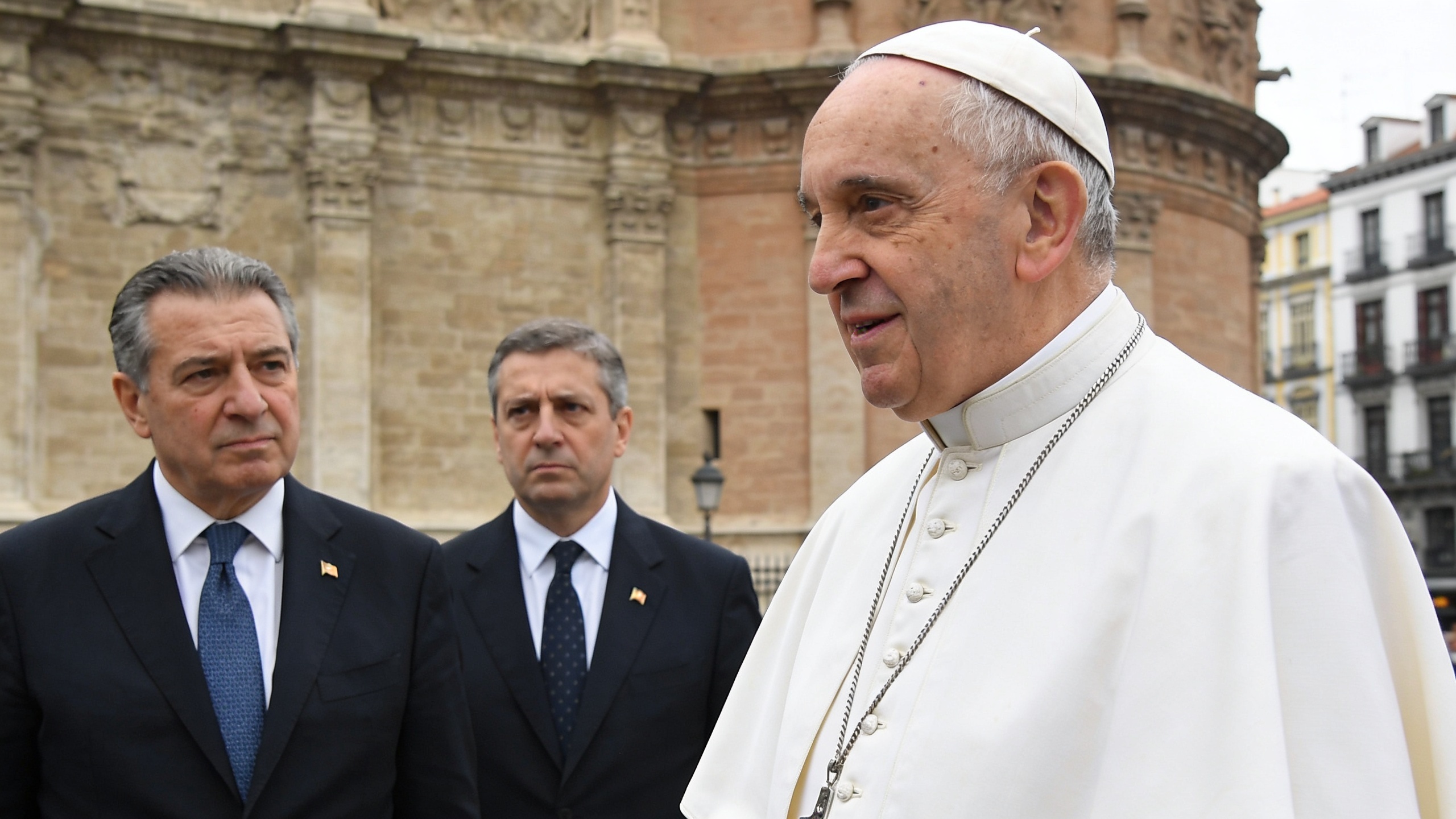 In Catalonia, the Pope concluded his speech with an unusual version of the La Moreneta anthem RUSSPAIN.com