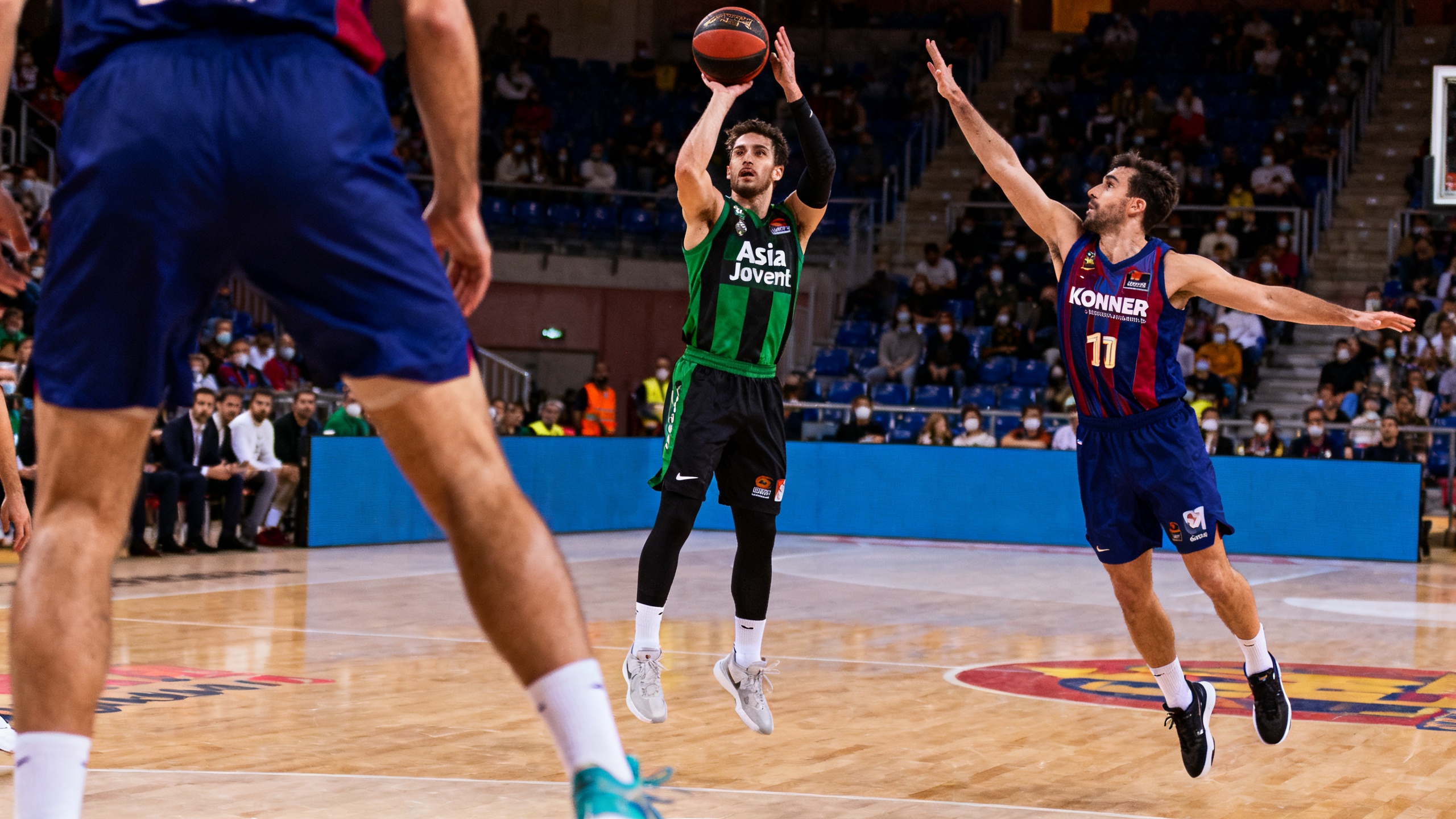 In Badalona, Asisa Joventut basketball players gave their playoff opponents no chance RUSSPAIN.com