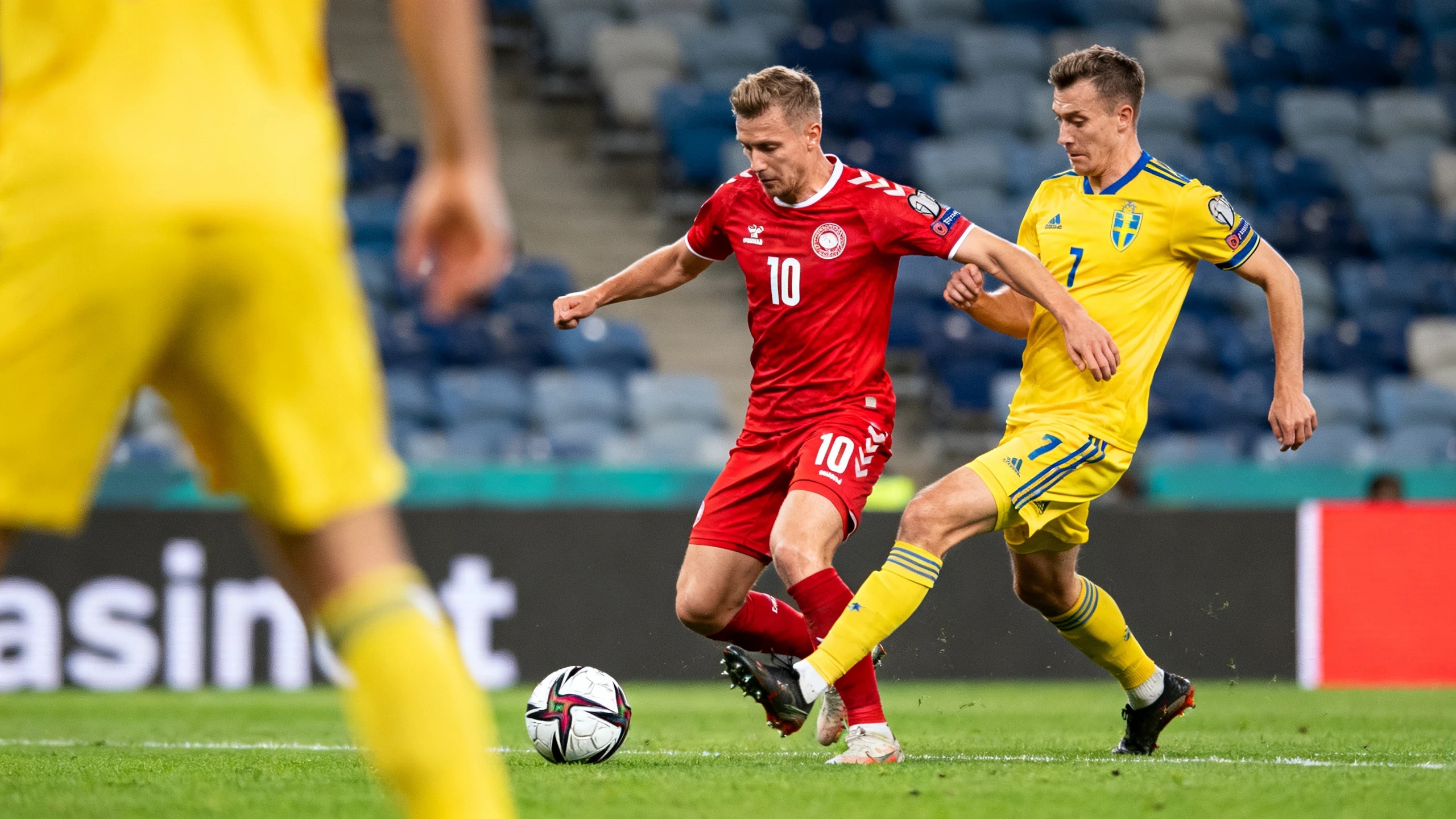The national teams' match ended with an unexpected halt and a series of substitutions RUSSPAIN.com
