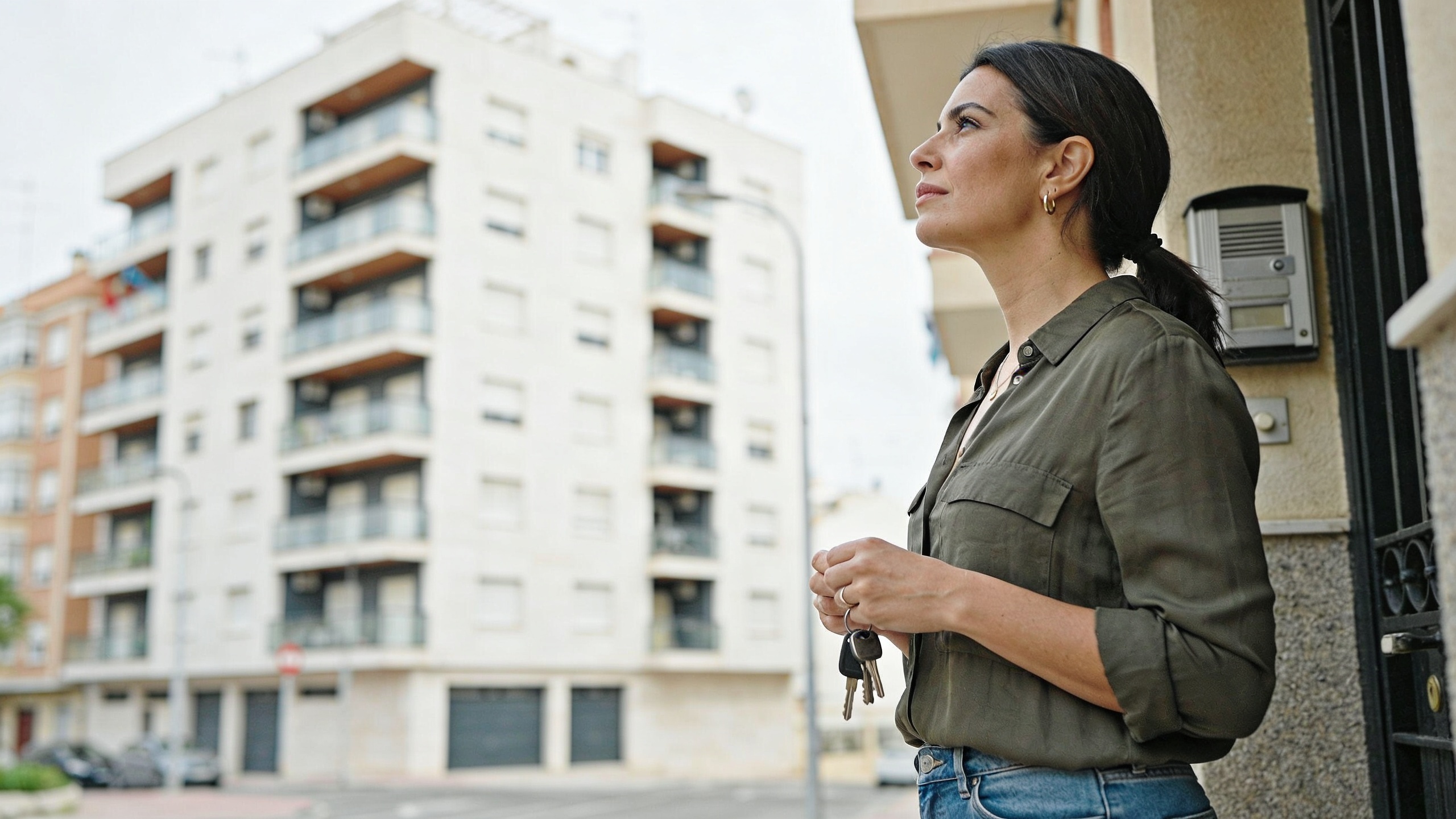Authorities discuss new regulations for subsidized housing and price controls RUSSPAIN.com