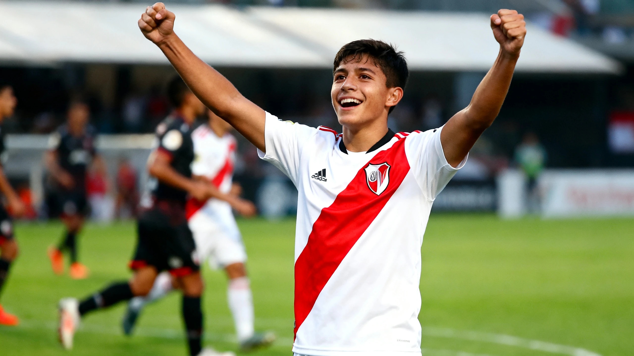 VAR and a series of substitutions: how River Plate secured a decisive win over Blooming RUSSPAIN.com
