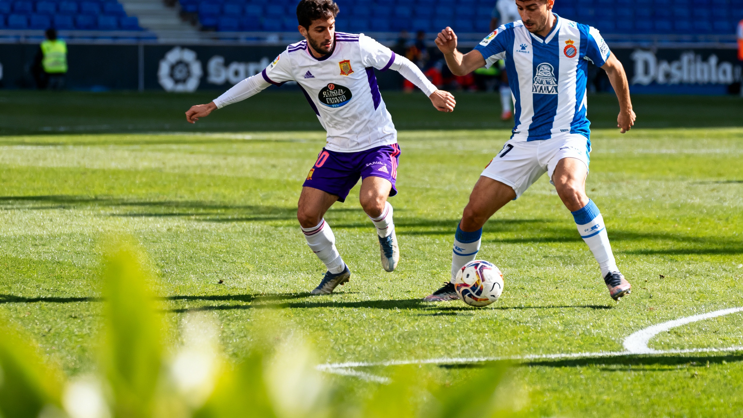 Valladolid isn't an obstacle, but the pressure on Depor is at its peak in the battle for the elite RUSSPAIN.com